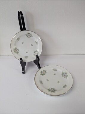 Franconia Silver Thistle Set of 4 Dessert Plates Bread 6"